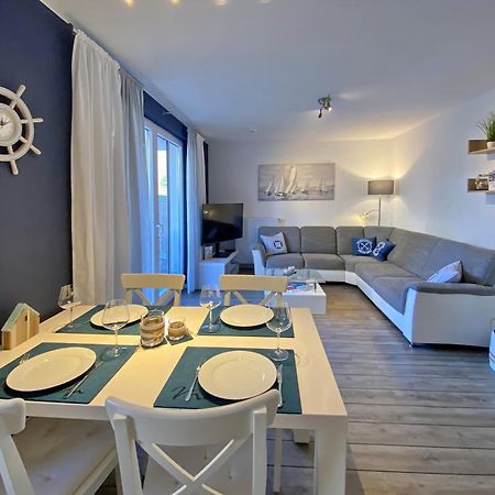 Residenz Von Flotow Wohnung 01 Χάιλιγκενταμ Εξωτερικό φωτογραφία